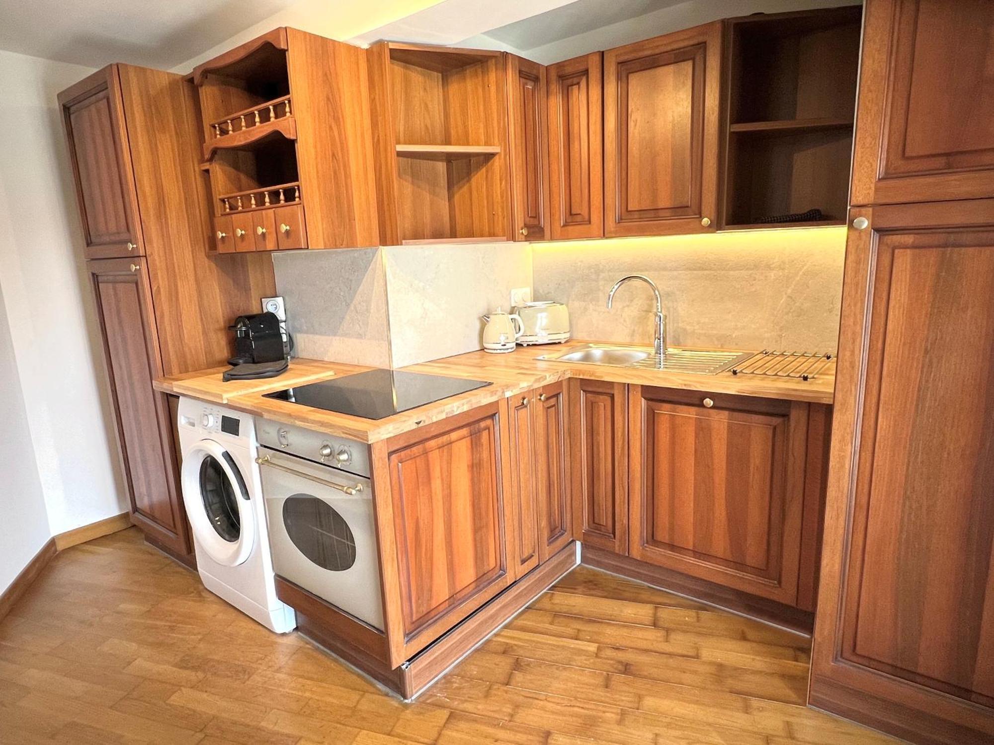 Charming Peaceful Haven In The Golden Square, Air-conditioned * Nizza
